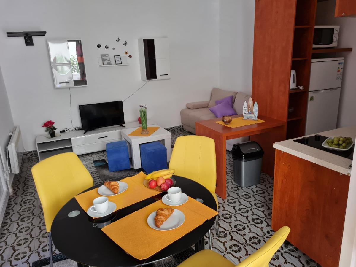 Apartments Dorotea Novalja Kültér fotó