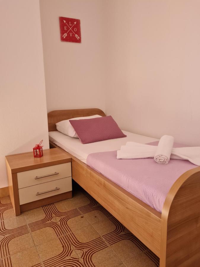 Apartments Dorotea Novalja Kültér fotó