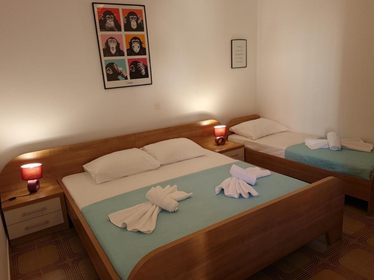 Apartments Dorotea Novalja Kültér fotó