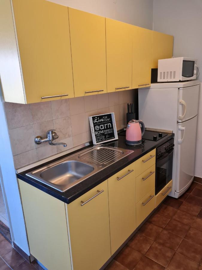 Apartments Dorotea Novalja Kültér fotó