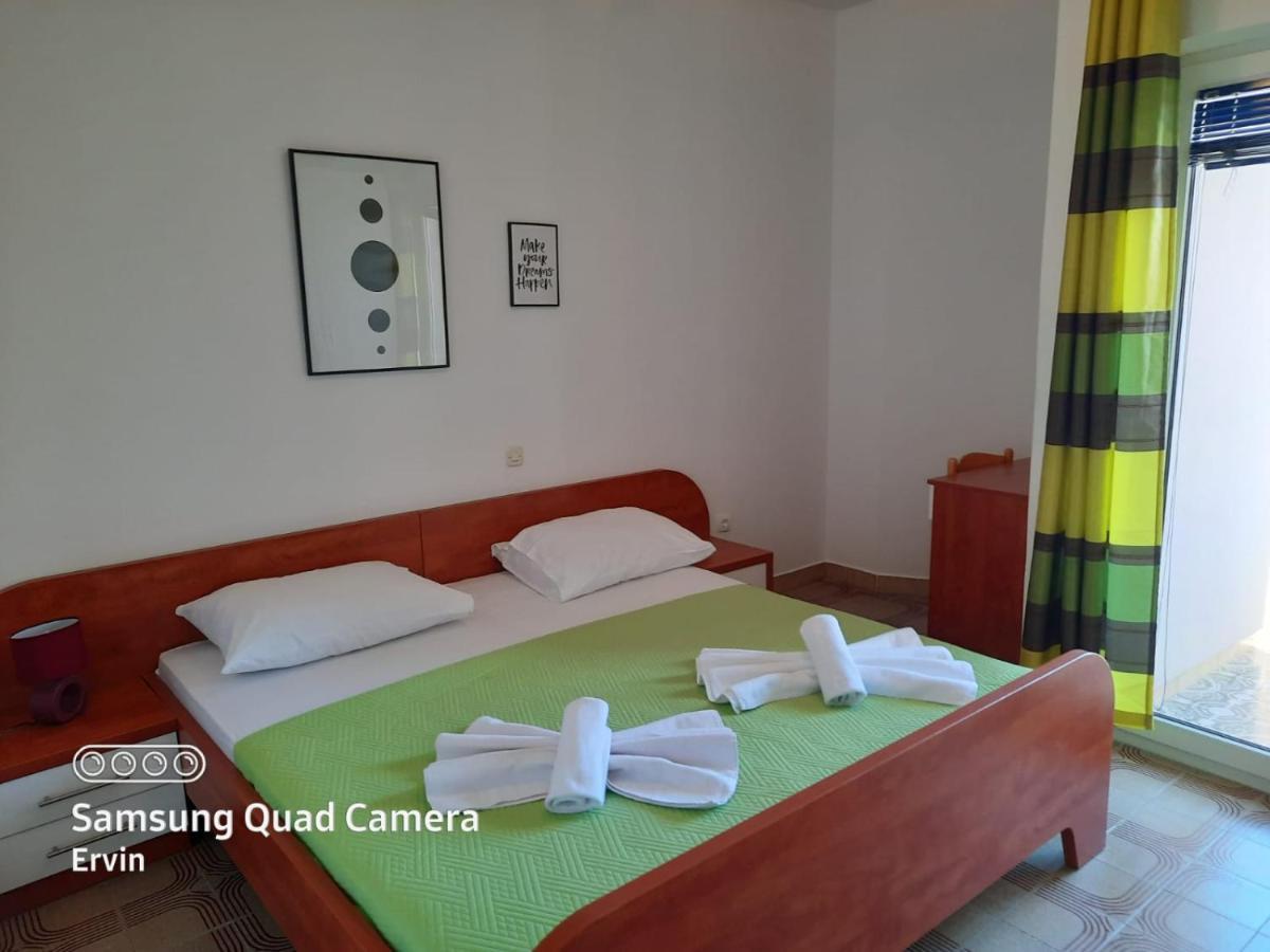 Apartments Dorotea Novalja Kültér fotó